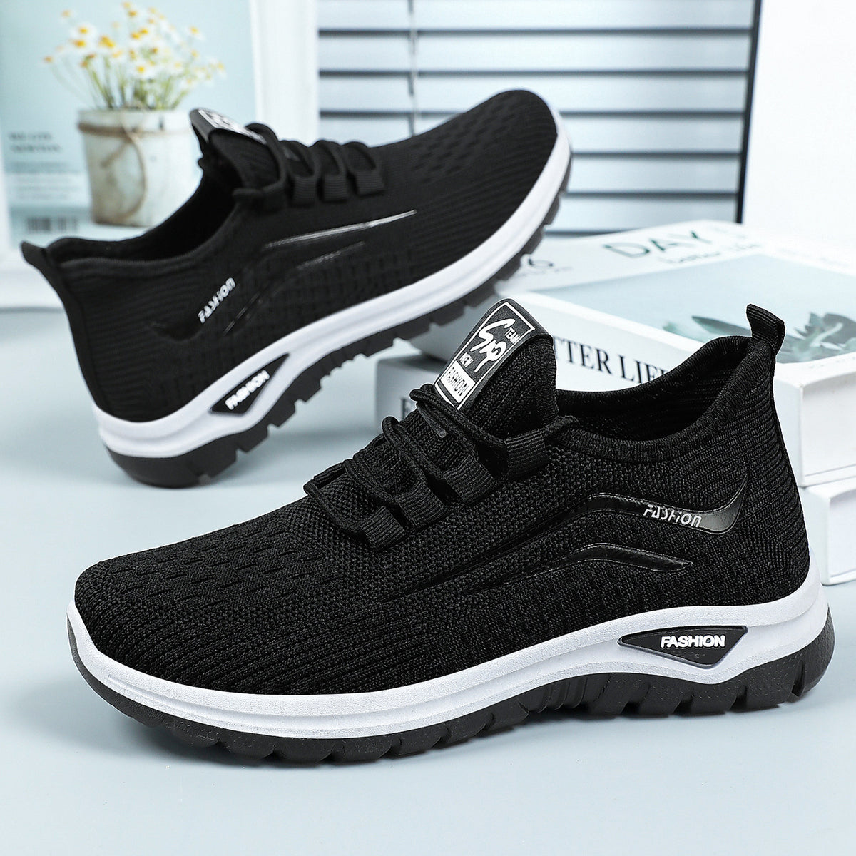 Black Everyday Walking Sneakers