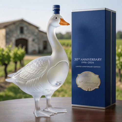 🔥Most Popular in 2026🔥🪿30th Anniversary 3D Sculpted Vodka Bottle