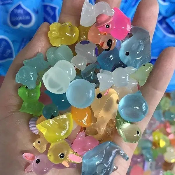 Luminous Magical Artistic Lightweight Mini Glow-in-the-Dark Animal Resin Desktop Statues, 10/20/30/100pc Random Color Surprise Mystery Bags - Dollhouse DIY Craft Mini Gifts, Home Decor