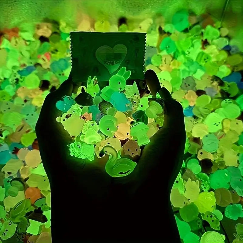 Luminous Magical Artistic Lightweight Mini Glow-in-the-Dark Animal Resin Desktop Statues, 10/20/30/100pc Random Color Surprise Mystery Bags - Dollhouse DIY Craft Mini Gifts, Home Decor