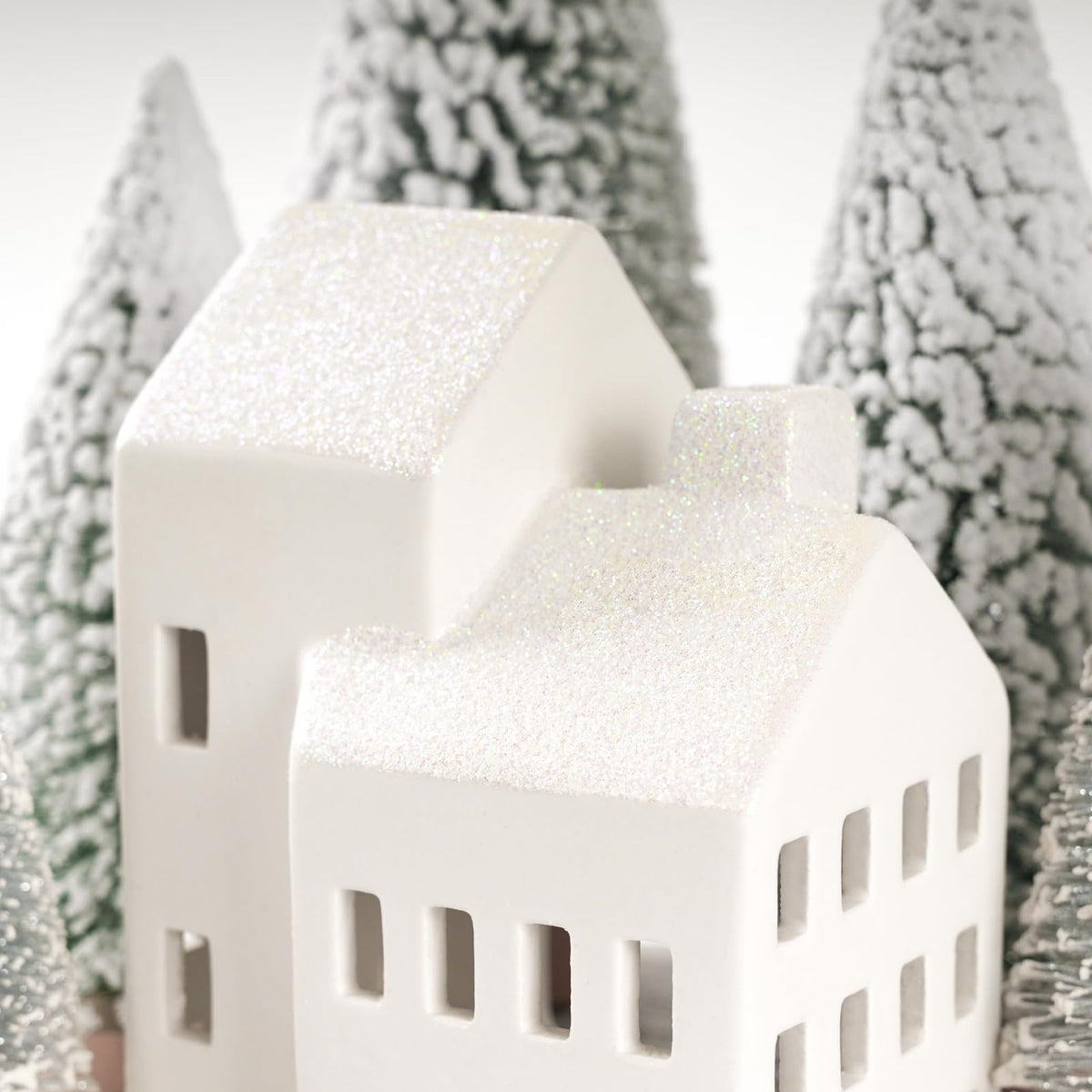 🎄✨Christmas Decorations - Christmas Village Sets of 5 Lighted Ceramic Houses🏡