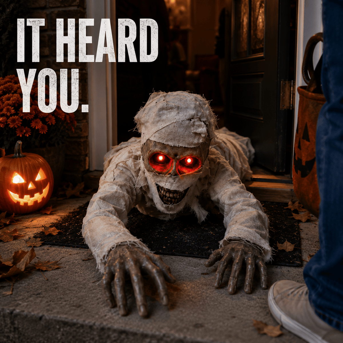 🔥 [49% Off Halloween Early Bird Special]-Sound-Activated Animated Crawling Mummy with Glowing Red Eyes